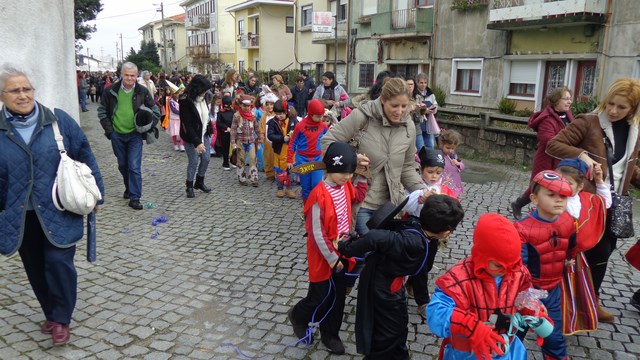 DESFILE DE CARNAVAL 28 de fevereiro 2014